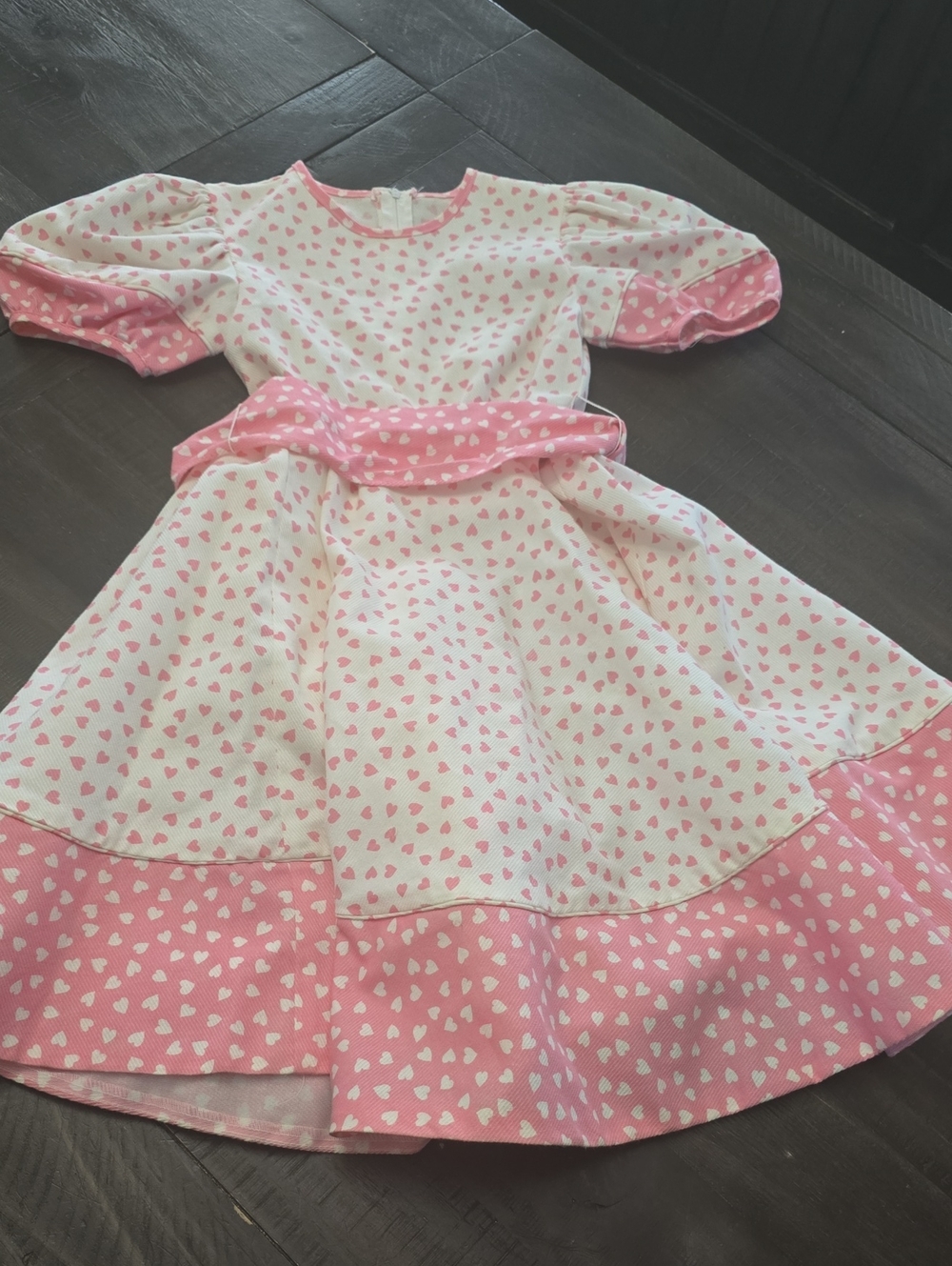 Vintage, Rare Storybook Heirlooms Heart Girls Dress With Sash. Used. 6x. Flaw.